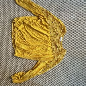 Sezane size Small mustard colored linen top